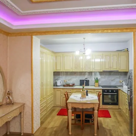 Luxurious View * Πόγραδετς